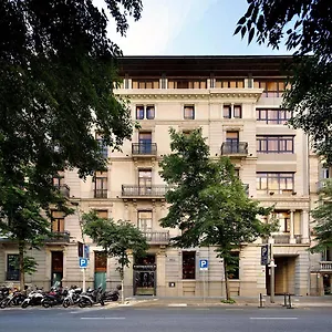 https://hcc-st-moritz.topbarcelonahotels.com