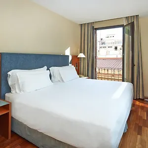 https://hotel-nh-barcelona-centro.topbarcelonahotels.com