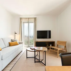 Apartment Port Plaza